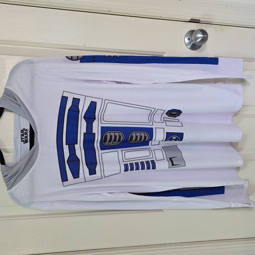 Her Universe Disney R2-D2 lightweight hoodie NWOT